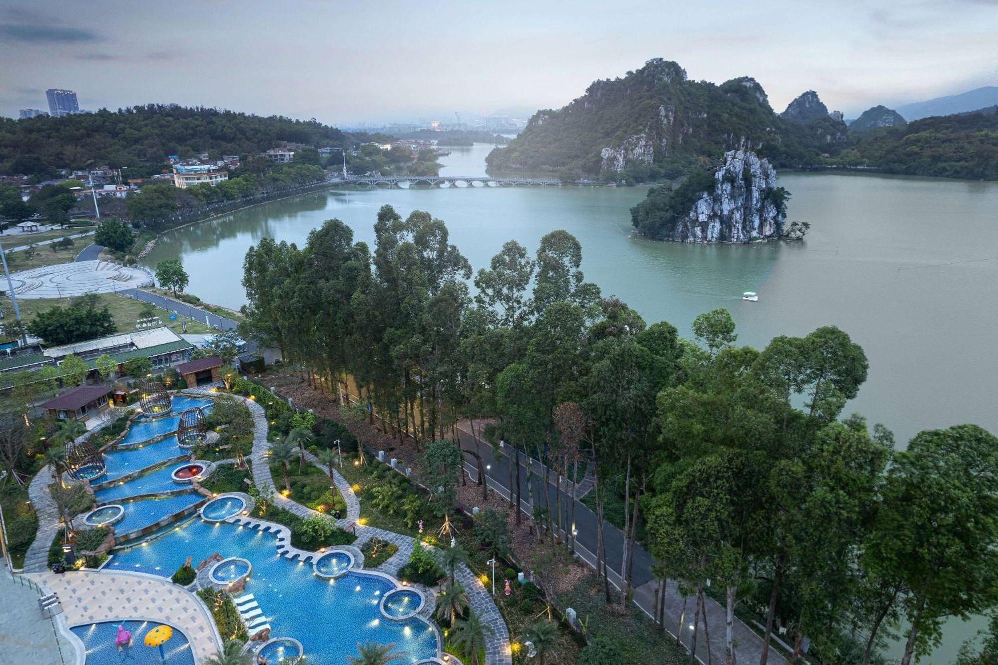 Wyndham Grand Zhaoqing Downtown 호텔 외부 사진